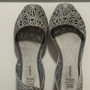 Stunning silver Melissa Campana kids’ flats in size 2!